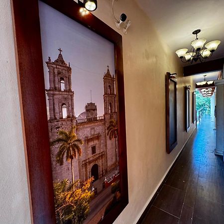 El Zaguan Colonial By Guruhotel วัลลาโดลิด ภายนอก รูปภาพ