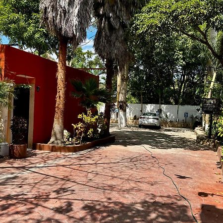 El Zaguan Colonial By Guruhotel วัลลาโดลิด ภายนอก รูปภาพ